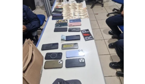Quatro mulheres são presas por furto de celulares durante arrastão no Carnaval de Porto Velho