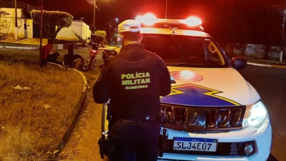 Operação “Duas Rodas” flagra adolescente conduzindo motoneta sem habilitação em Cacoal