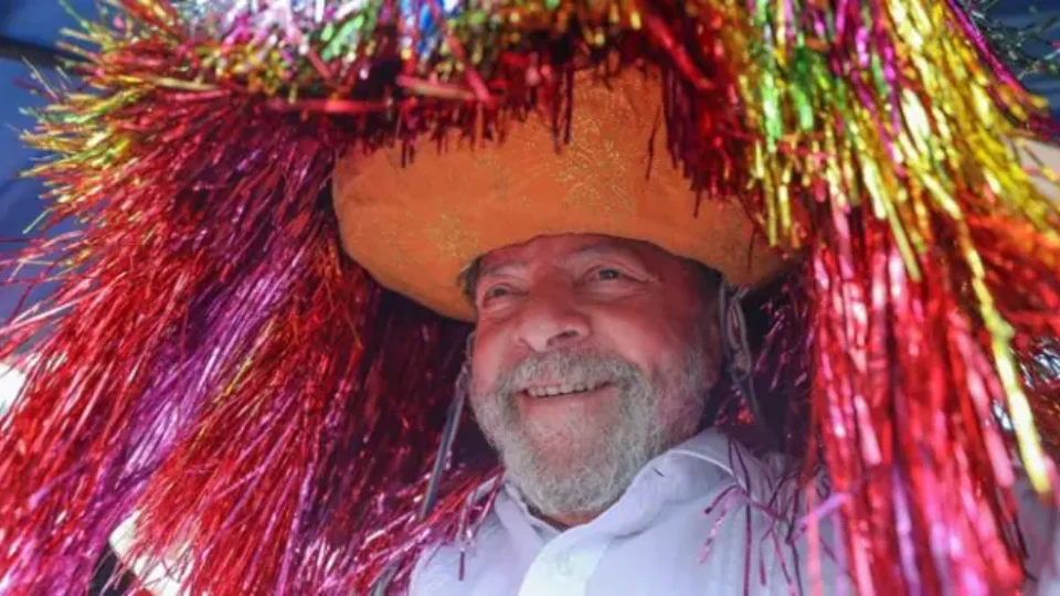 Lula inicia agenda de Carnaval com passagens por Recife, Salvador e Rio