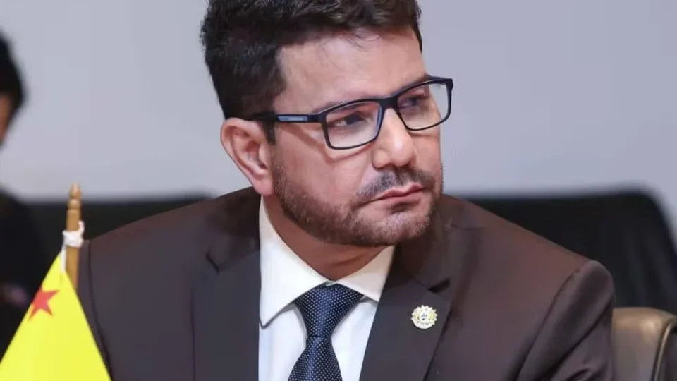 Governador do Acre vira alvo da PF em investigação que apura suposta fraude