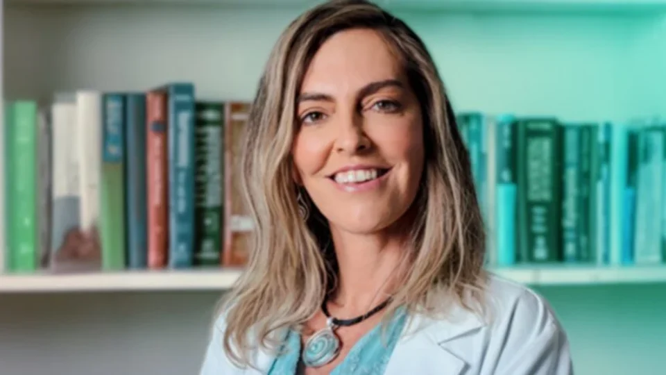 Quem é Tatiana Sampaio: cientista brasileira que lidera pesquisa promissora para lesões na medula