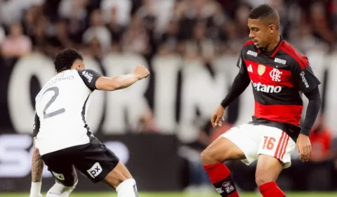 Corinthians e Flamengo empatam em clássico marcado por expulsão e brilho de Hugo Souza