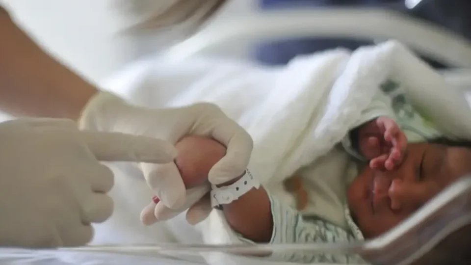 Brasil atinge menor taxa de mortalidade infantil em 34 anos, diz ONU