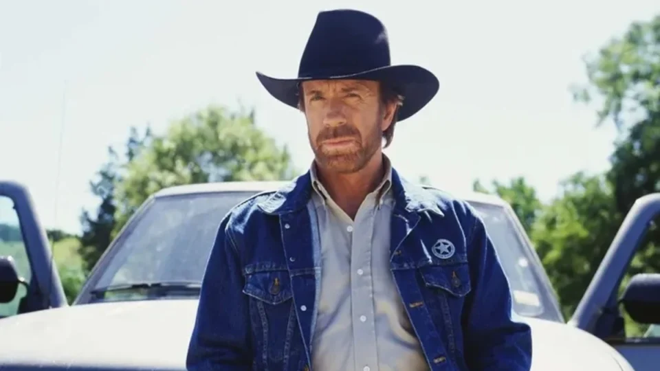 Morre Chuck Norris, lenda dos filmes de ação, aos 86 anos