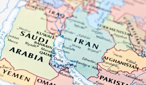 Europa e Japão admitem apoiar operação no Estreito de Ormuz após tensão com EUA