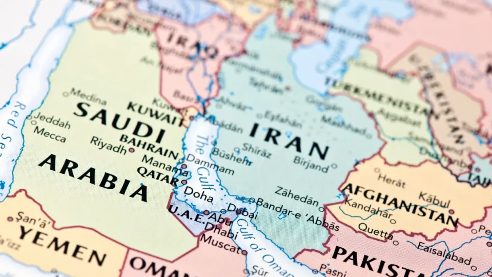 Europa e Japão admitem apoiar operação no Estreito de Ormuz após tensão com EUA