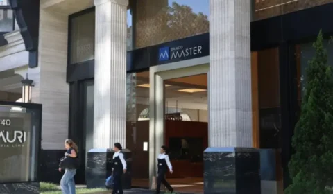 Influenciadores pagos pelo Banco Master entram na mira da PF