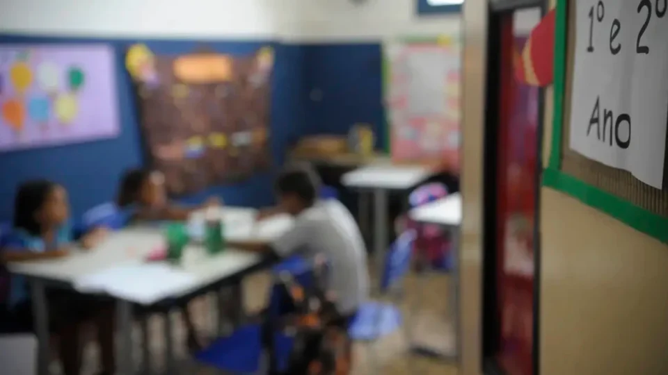 STF anula proibição de linguagem neutra em cidades de GO e MG