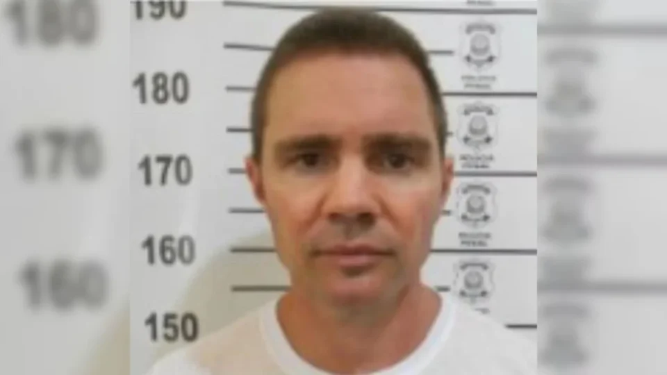 Rotina de Vorcaro em presídio federal inclui isolamento e seis refeições por dia