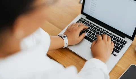 Últimas horas! Aprovados no CNU têm até hoje (9) para confirmar vaga; saiba como