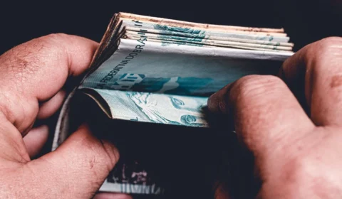 Forbes revela lista com 70 bilionários brasileiros em 2026; veja quem lidera o ranking