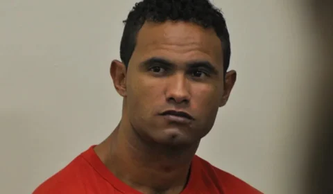 Goleiro Bruno é declarado foragido pela Justiça após mandado de prisão