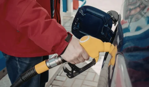 Petrobras aprova adesão a programa do governo para reduzir preço do diesel