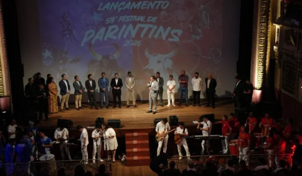 Festival de Parintins vira palco de articulação política com R$ 15 milhões em recursos