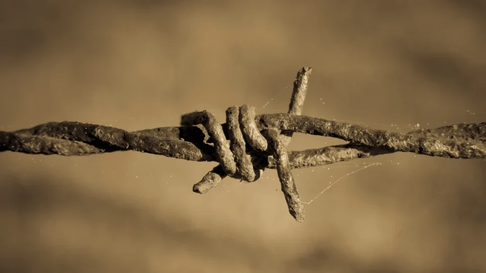 Israel projeta mais três semanas de guerra contra o Irã enquanto ataques ampliam tensão no Oriente Médio