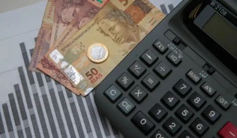Amazonas tem 1,7 milhão de negativados e acende alerta para crédito no estado