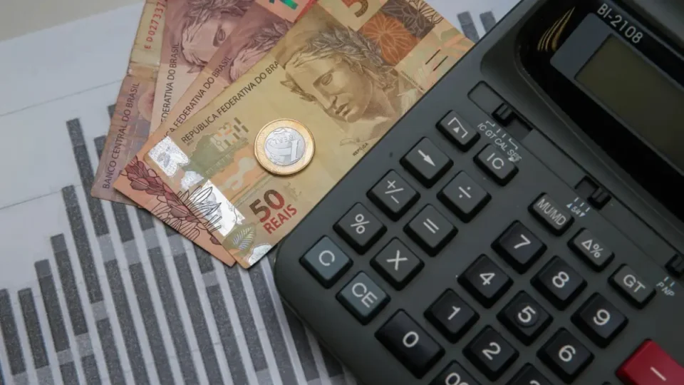 Amazonas tem 1,7 milhão de negativados e acende alerta para crédito no estado