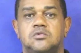 Líder do tráfico no Morro dos Prazeres morre e ação deixa rastro de terror na região