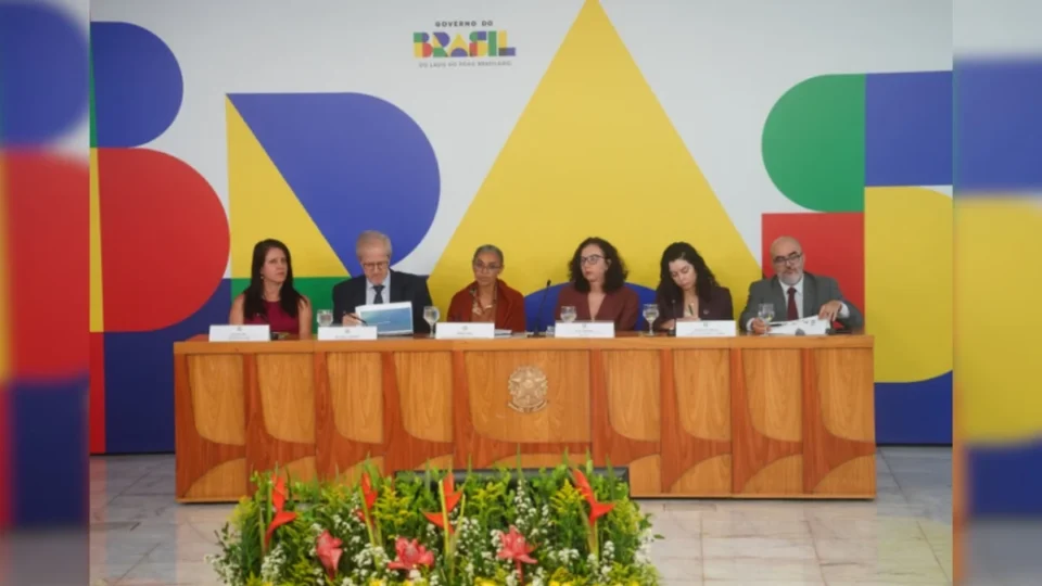 Governo lança ‘Plano Clima’ para orientar ações contra mudanças climáticas até 2035