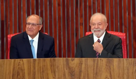 Alckmin permanece no radar de Lula para vice em 2026