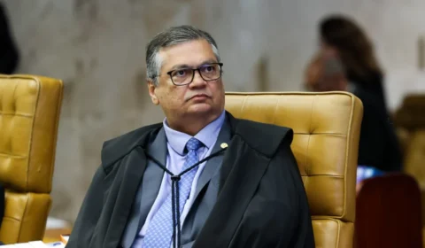STF cobra explicações de deputados do PL sobre emendas em filme de Bolsonaro