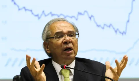 Juiz fixa indenização de R$ 150 mil por fala de Paulo Guedes; relembre