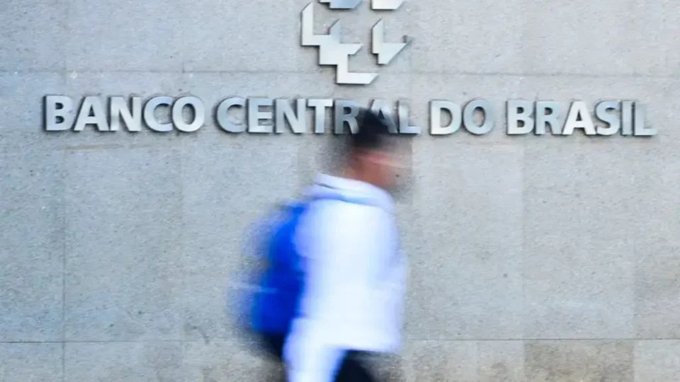 PF mira possível omissão do Banco Central em escândalo do Banco Master