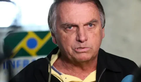 Médico de Bolsonaro não descarta nova aspiração após alta: ‘não dá para saber’