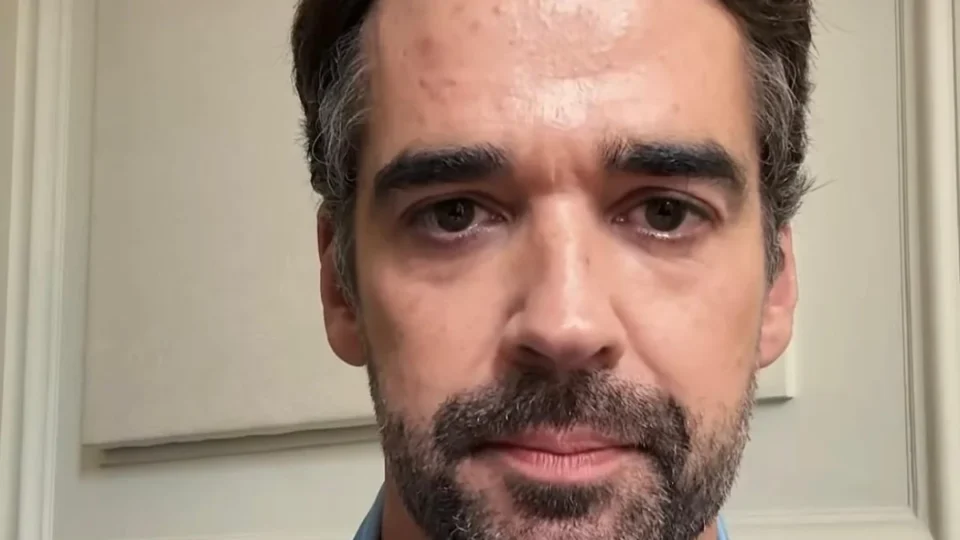 Eduardo Leite critica decisão do PSD por Caiado e alerta para ‘polarização radicalizada’