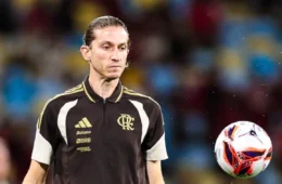 Flamengo demite Filipe Luís após goleada e classificação no Carioca