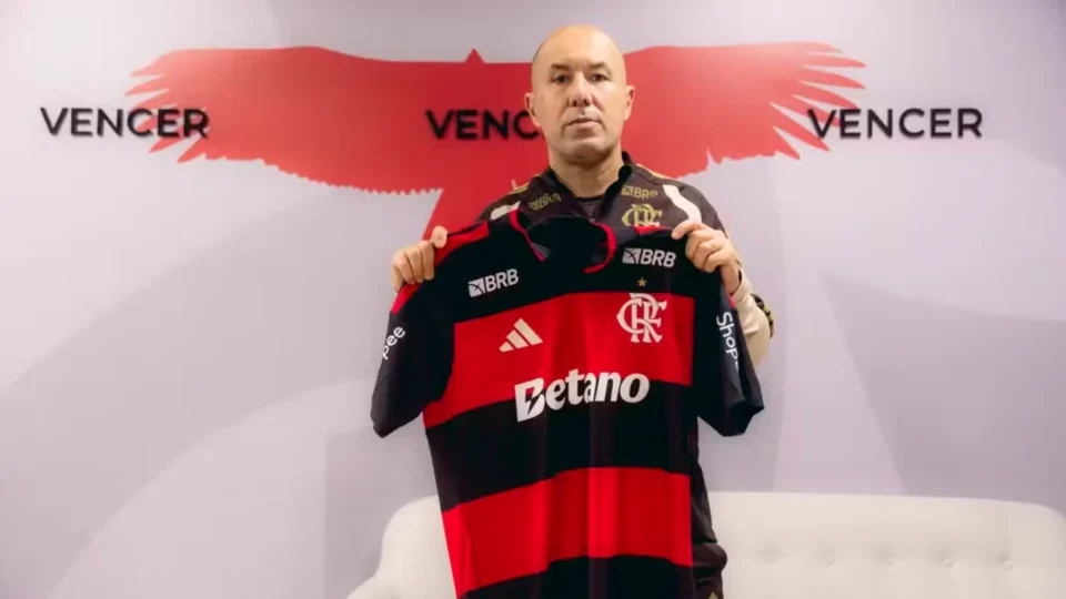 Flamengo anuncia contratação do técnico português Leonardo Jardim