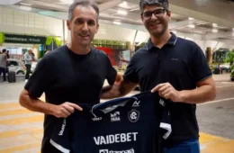 Léo Condé é apresentado como novo técnico do Remo