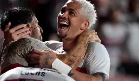 São Paulo vence a Chapecoense por 2 a 0 no Canindé pelo Brasileirão