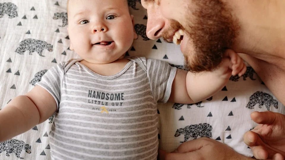 Lula sanciona ampliação da licença-paternidade nesta terça; saiba mais