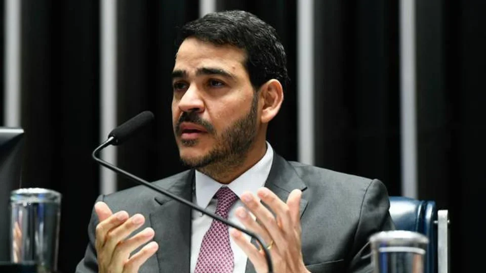 Lula envia ao Senado indicação de Jorge Messias para vaga no STF