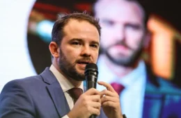 Ministro da Fazenda propõe fim da declaração anual do Imposto de Renda