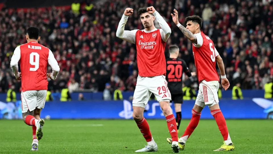 Leverkusen e Arsenal empatam no jogo de ida das oitavas da Champions League