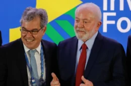 Jorge Viana aparece entre 27 candidaturas ao Senado apoiadas pelo PT nas eleições