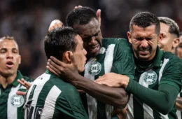Coritiba vence o Corinthians por 2 a 0 em plena Neo Química Arena