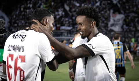 Vasco vence o Grêmio em São Januário e mantém ascensão com Renato Gaúcho