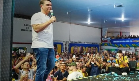 Com a presença de Flávio Bolsonaro, PL reúne lideranças e lança pré-candidaturas para 2026 em Ji-Paraná