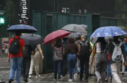Ciclone e chuvas intensas ameaçam feriado de Tiradentes em várias regiões