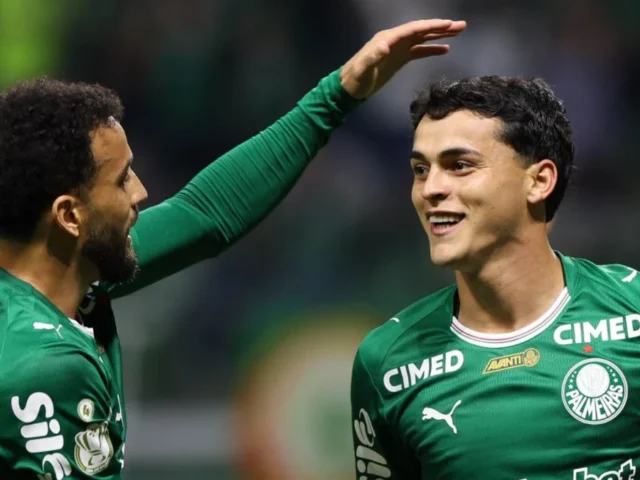 Palmeiras atropela Jacuipense no Allianz Parque e coloca um pé nas quartas