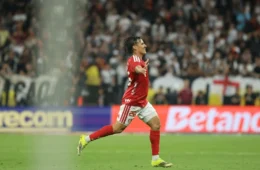 Inter vence em Itaquera e Corinthians demite Dorival Júnior após derrota