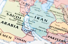 ONU avalia uso da força no Estreito de Ormuz em meio à escalada no Oriente Médio