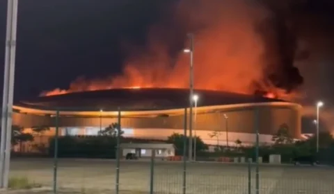 Incêndio atinge cobertura do Velódromo do Parque Olímpico no Rio