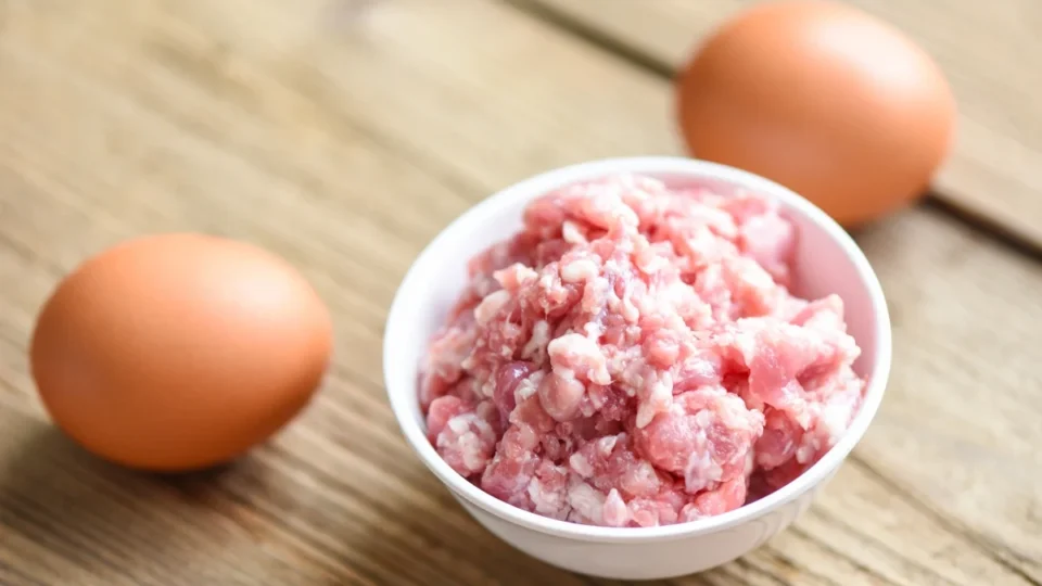 Preço das carnes e ovos sobe em Rio Branco durante abril, aponta levantamento
