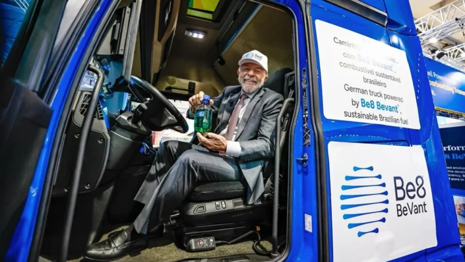 Presidente Lula defende biocombustíveis brasileiros na Alemanha