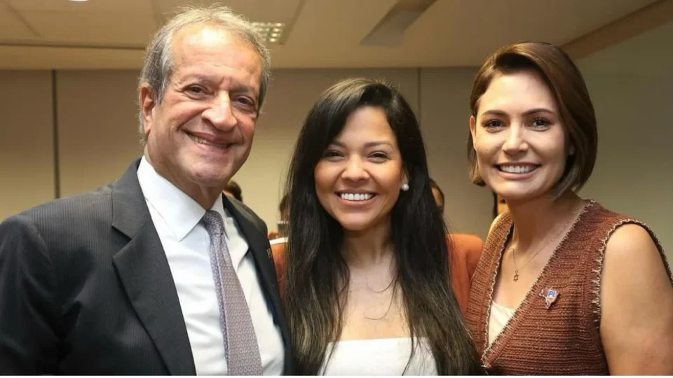 Cotada para vice, aliada de Michelle amplia tensão interna no PL; saiba quem é