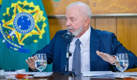 Lula elogia ação da PF contra agente dos EUA e cita princípio da reciprocidade